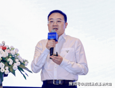 并沉点推出头具名